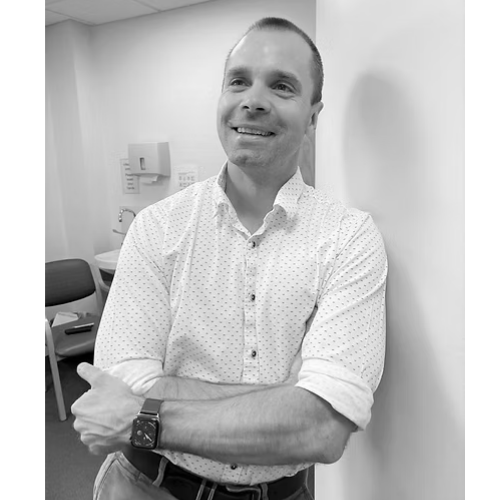 Dr Alastair Jones